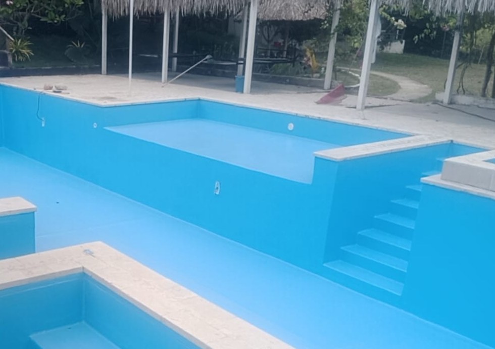 Piscina de varios niveles